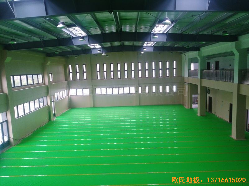 上海嘉定区大居小学体育地板铺设案例