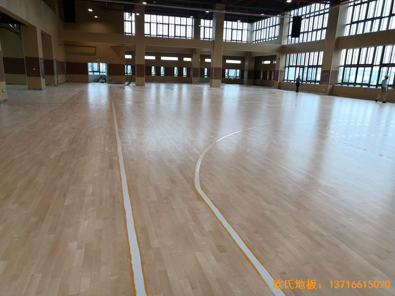 南京埔口区实验小学体育木地板安装案例