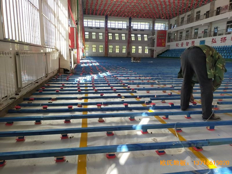 鄂尔多斯准格尔旗世纪中学运动地板施工案例