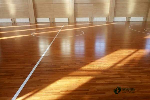 实木体育篮球地板材料分哪几种2