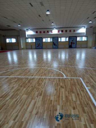 实木体育篮球木地板专业养护1