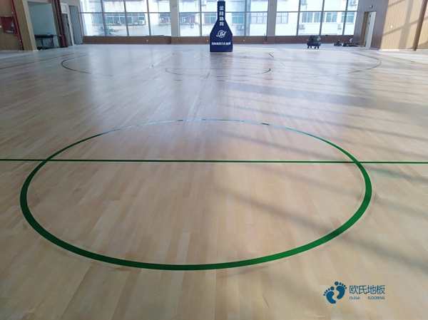 大学体育篮球木地板施工步骤2