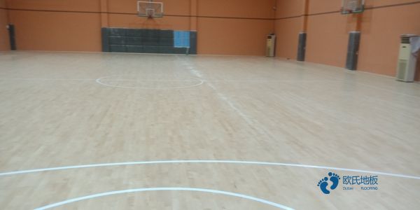 小学体育篮球木地板施工单位1