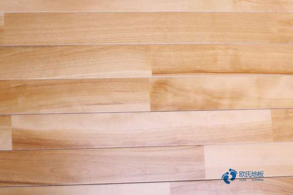 实木体育木地板材料分哪几种2