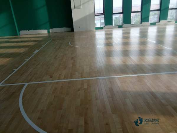 质量好运动体育木地板施工流程1