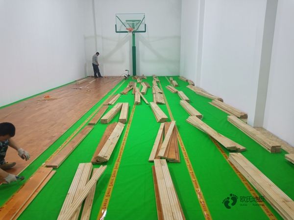 实木篮球场木地板哪家性价比高3