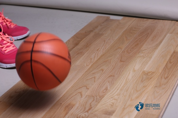 22mm厚体育篮球地板行业品牌1