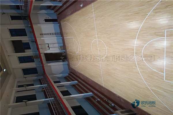 国产篮球场地板施工流程2