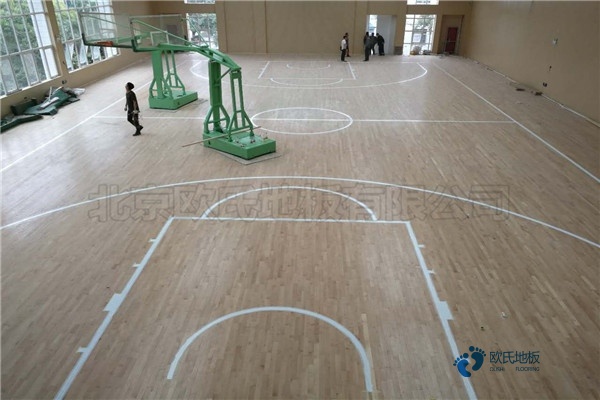 学校篮球场馆木地板质量要求1